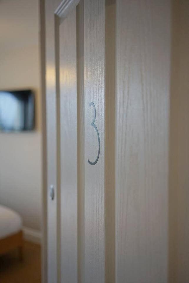 The Alma Taverns Boutique Suites - Room 3 - Hopewell ブリストル エクステリア 写真